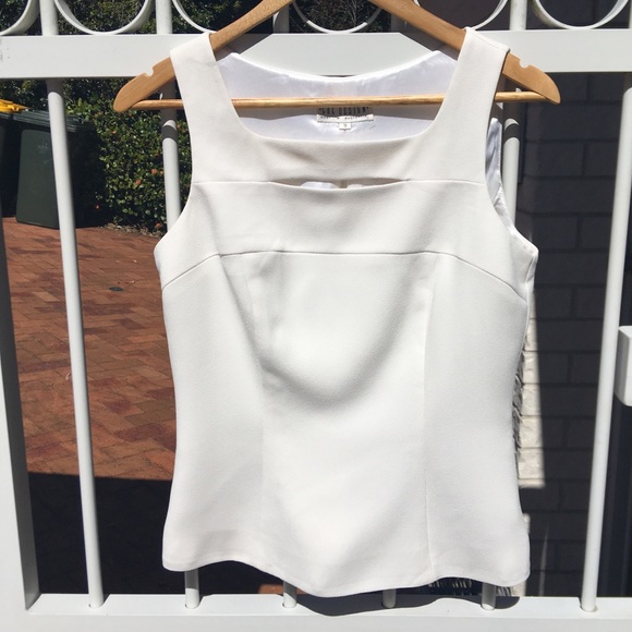 Cue Cream Sleeveless Top Size 10 - Picture 16 of 16